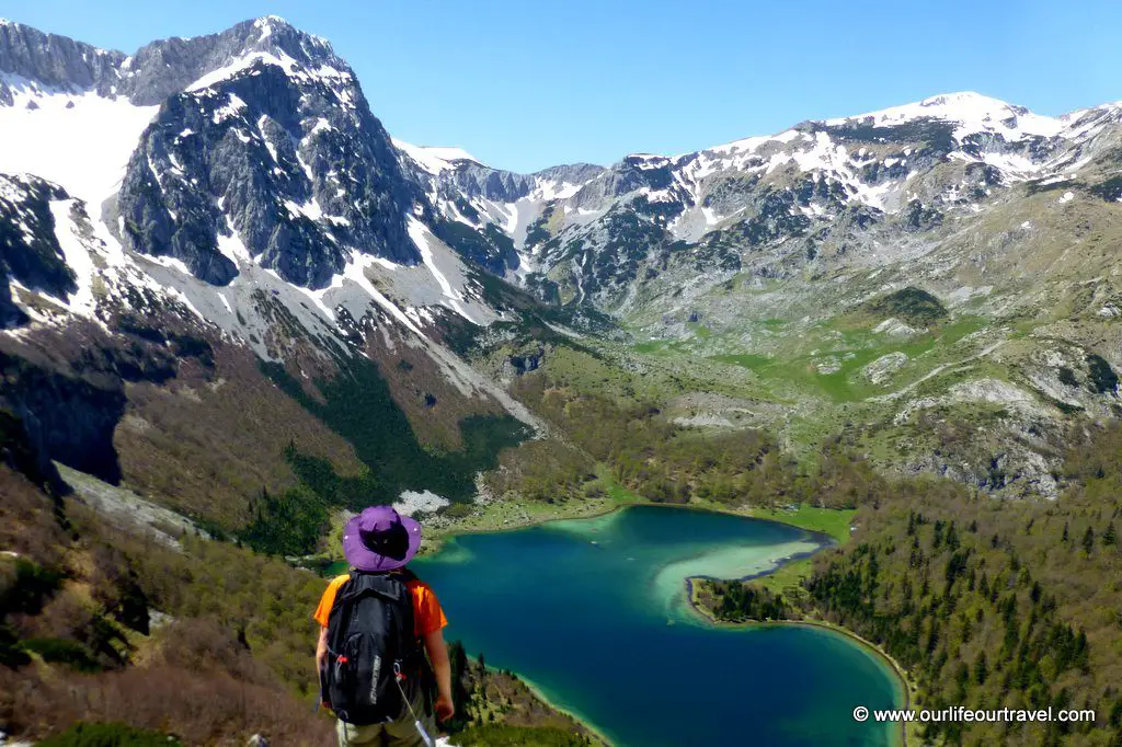 Heart-shaped lake from trail to Maglić