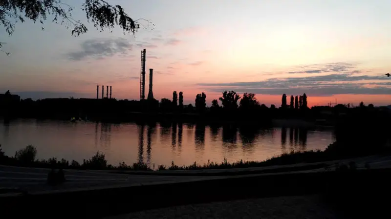 Sunset views to the bay and the industrial part from Kopaszi dam