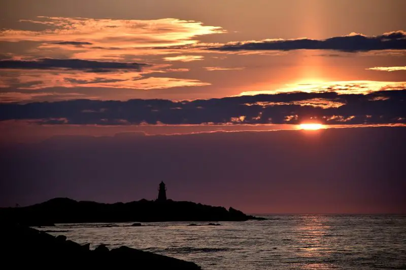 Sunset with the Strøksnes lighthouse