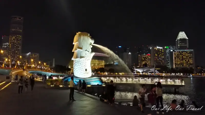 Merlion, Singapore