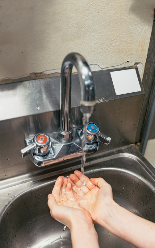 wash hands to avoid corona virus in lapland coronavirus